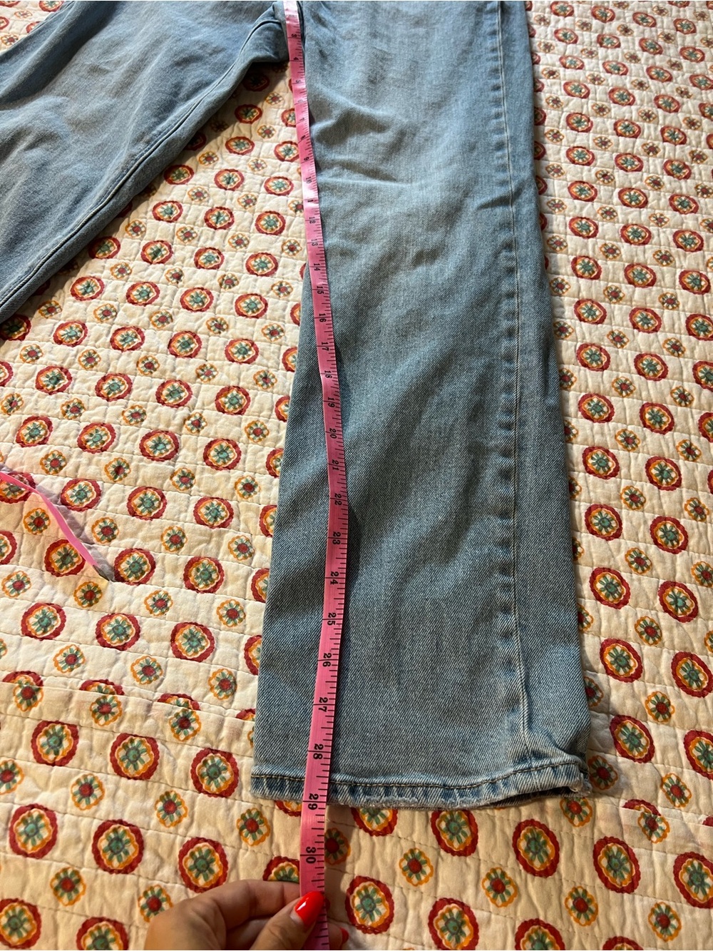 American Eagle Super High Rise Straight Light Wash Jeans size 6 - Picture 7 of 7